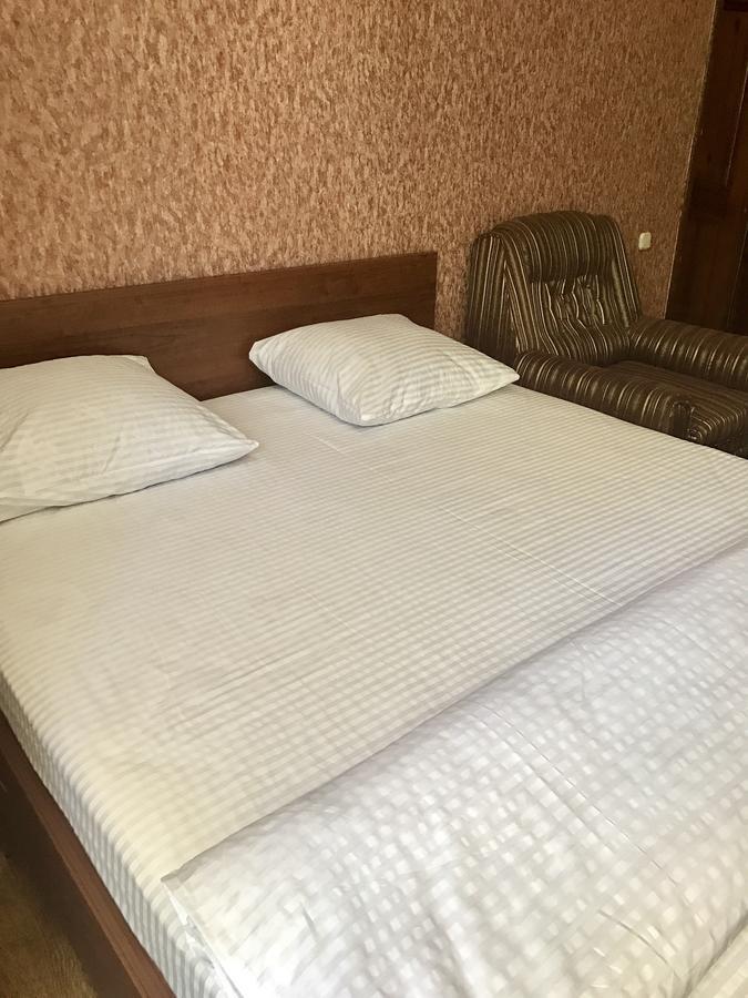 Гостиница Альянс Karagandy Extérieur photo